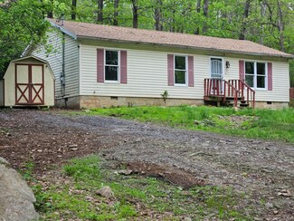 1405 Donalds Rd, Effort, PA 18330