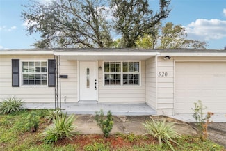 520 Freeport Ave N, Saint Petersburg, FL 33702