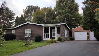 4155 W Country Dr, Leesburg, IN 46538