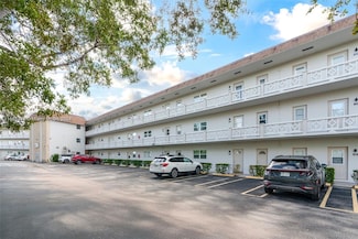 4706 NW 36th St Unit 616, Lauderdale Lakes, FL 33319