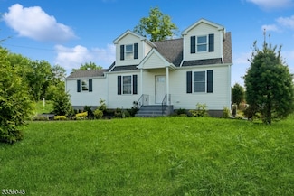 715 Pittstown Rd, Frenchtown, NJ 08825