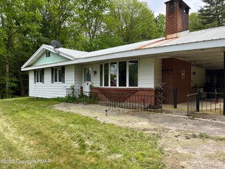 725 Burger Hollow Rd, Kunkletown, PA 18058