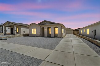 448 Santiago Munos St, Vinton, TX 79821