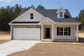 38 Knotts Berry Rd, Bunnlevel, NC 28323