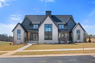 1511 Charolais Dr, Winston-Salem, NC 27106