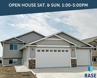 907 Birch St, Harrisburg, SD 57032