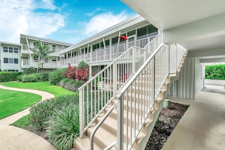 1221 Hillsboro Mile Unit 42B, Hillsboro Beach, FL 33062