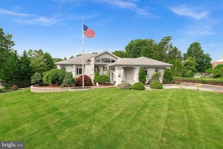 40 Bresnahan Rd, Trenton, NJ 08691