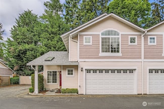 5713 200th St SW Unit A, Lynnwood, WA 98036