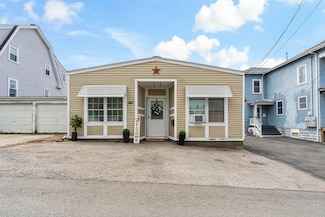 1185 Read St, Somerset, MA 02726