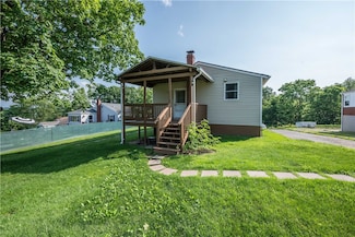 1320 High Rd, Clairton, PA 15025