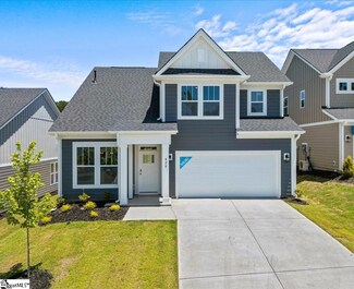 820 Pleasant Falls Dr, Moore, SC 29369