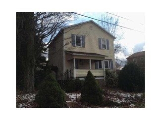 159 11th St, Lucerne Mines, PA 15754