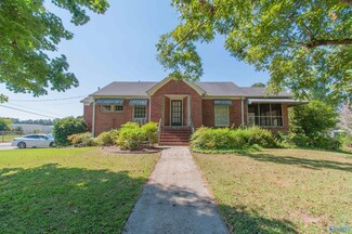 1401 Lonesome Bend Rd, Gadsden, AL 35903