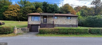 10626 New Hope Rd NW, Frostburg, MD 21532