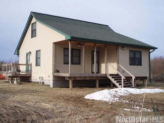 36066 Degerstrom Rd, Askov, MN 55704