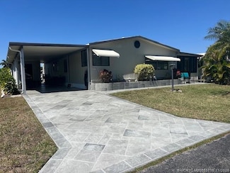 661 Sun Ray Ct, Boynton Beach, FL 33436