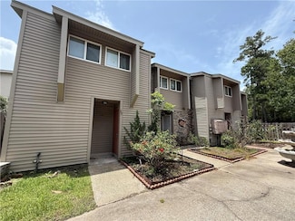 110 Sandra Del Mar Dr, Mandeville, LA 70448