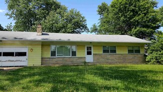 5355 Woodlea Ave, Fort Wayne, IN 46835