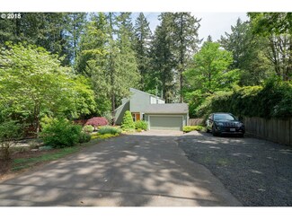 15370 Quarry Rd, Lake Oswego, OR 97035
