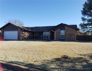 703 Timber Ridge Dr, Tecumseh, OK 74873