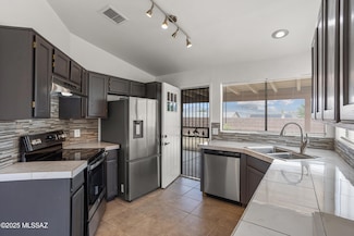 10261 E Woodhaven Ln, Tucson, AZ 85748