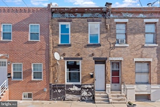 1545 S Taylor St, Philadelphia, PA 19146