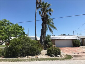 13714 Veronica Dr, Hudson, FL 34667
