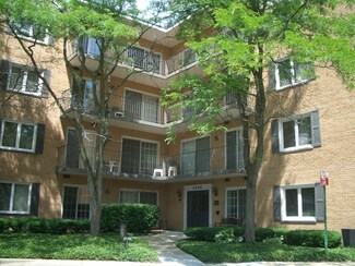 3500 Church St Unit 212, Evanston, IL 60203