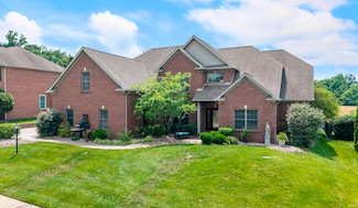 4525 Estate Dr, Newburgh, IN 47630