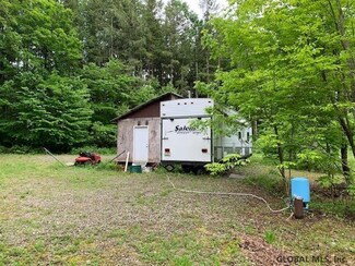 01 Dairy Hill Rd, Little Falls, NY 13365