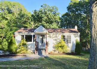 3 W Caines Dr, Cream Ridge, NJ 08514