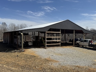 3922 Humphreys Co Line Rd, Dickson, TN 37055