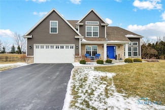 208 Drakefield Ct, Perrysburg, OH 43551