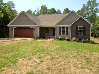 413 Dusty Ln, Selmer, TN 38375