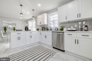 5961 Baker Ave, Mays Landing, NJ 08330