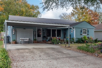 4612 Bellaire Ave, Groves, TX 77619