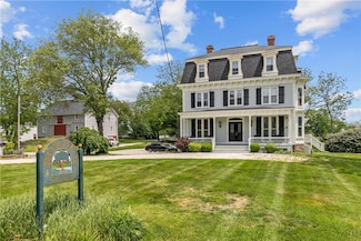 2951 E Main Rd Unit 3, Portsmouth, RI 02871