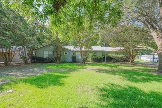8301 Llano Ave, Benbrook, TX 76116