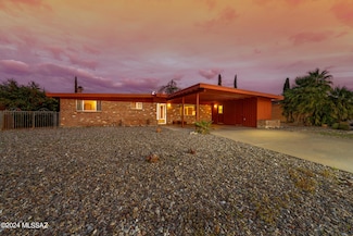 2139 S Oak Park Dr, Tucson, AZ 85710