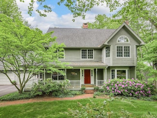 40 Oakridge, Unionville, CT 06085