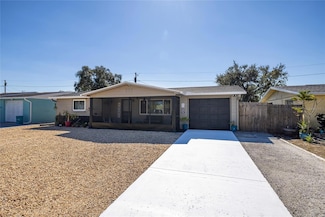 5040 Beacon Hill Dr, New Port Richey, FL 34652