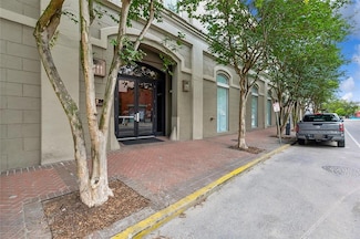 840 Tchoupitoulas St Unit 211, New Orleans, LA 70130