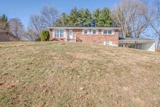 779 Meadowcrest Dr, Bristol, VA 24201
