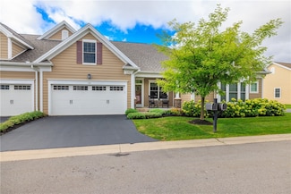 216 Bretlyn Cir, Rochester, NY 14618