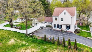 108 Pearl St, Reading, MA 01867