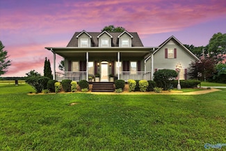 1045 Alexander Rd, Boaz, AL 35956