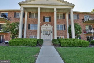 2100 Cedar Run Dr Unit 105, Camp Hill, PA 17011