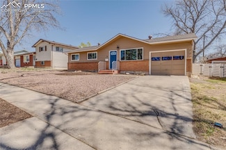 15 S Dunsmere St, Colorado Springs, CO 80910