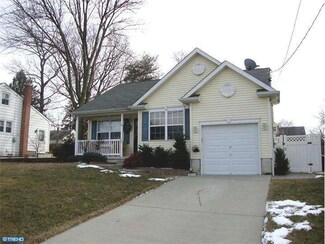 26 E 6th Ave, Runnemede, NJ 08078
